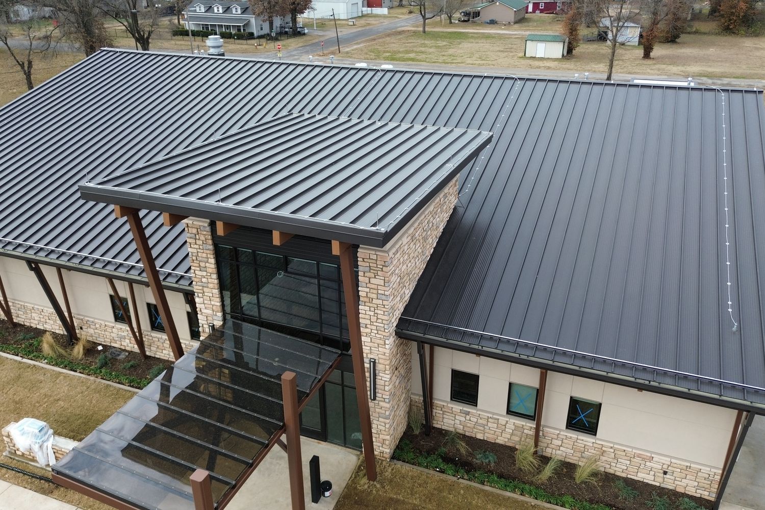 Standing seam on a commercial new build
