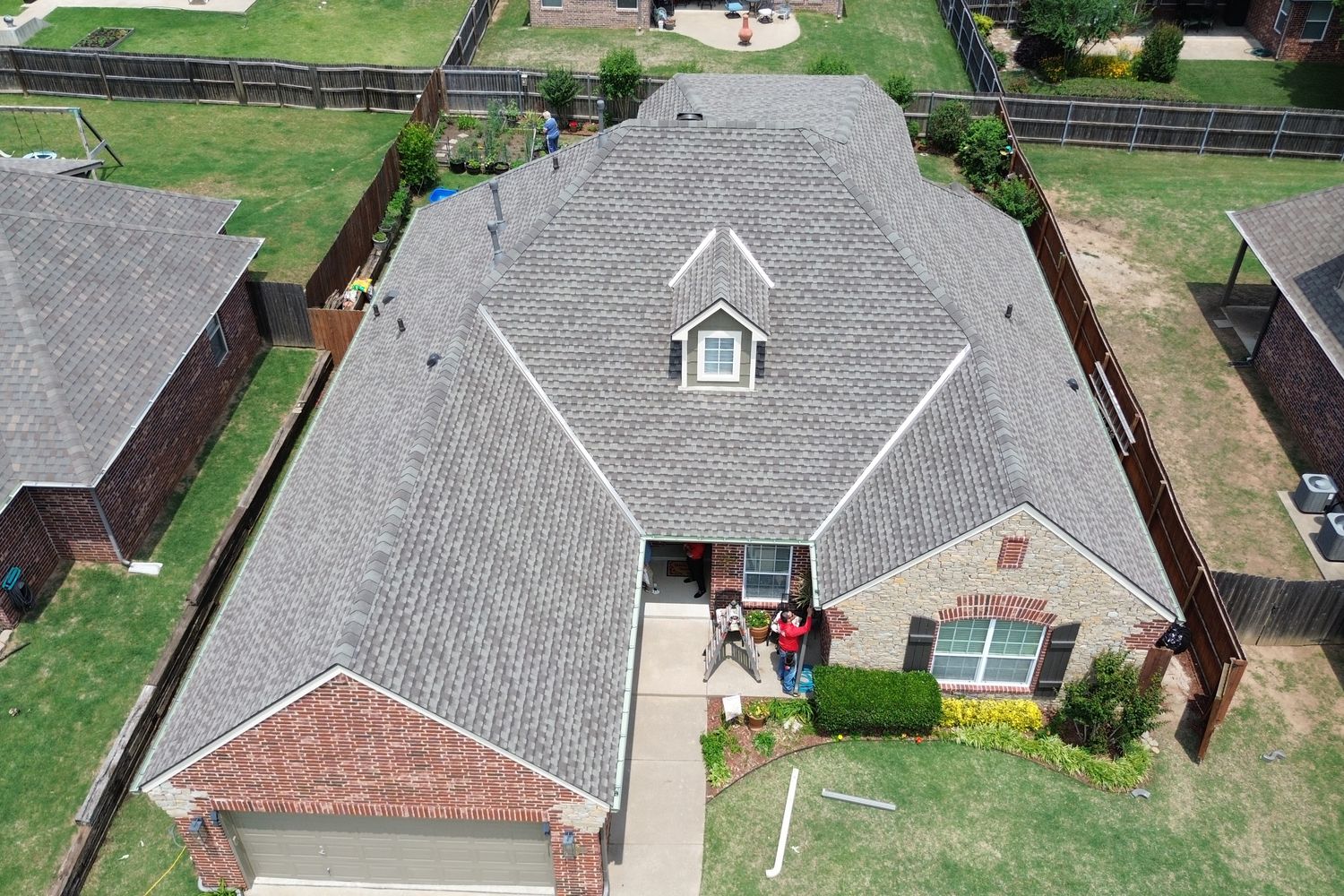 Class 4 impact-resistant roof